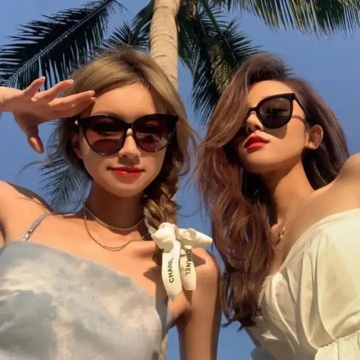 弃我如尘，嫁你为珍